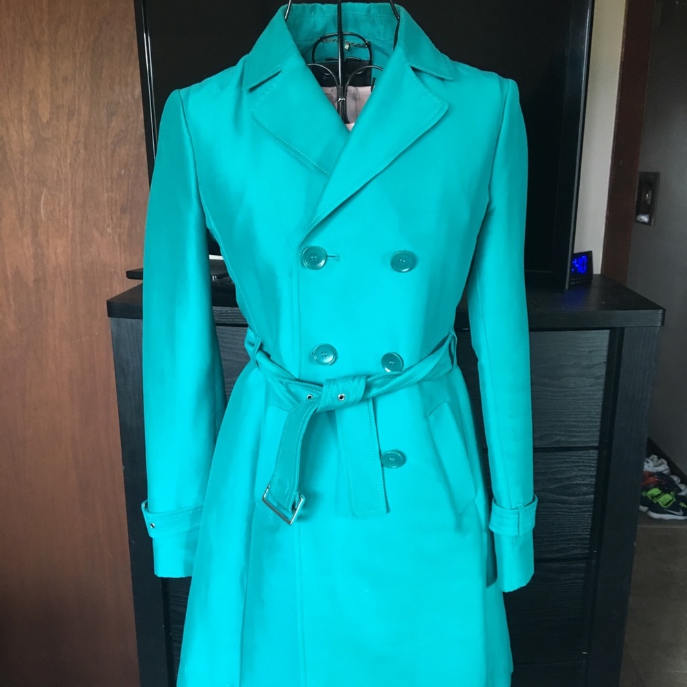 Bcbg women’s trench coat.